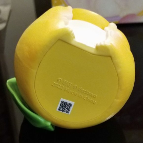 Dodowo Fruit Fairies Animal Blind Box Series 1 Lemon Flying Squirrel - Picture 6 of 9